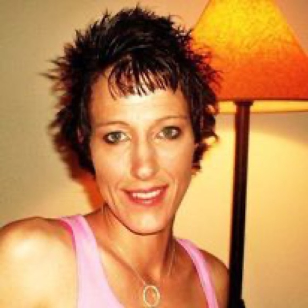 Meet your Posher, Malinda